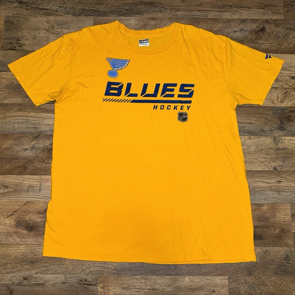 Authentic Pro Fanatics NHL Blues Hockey Yellow T Shirt Size XL